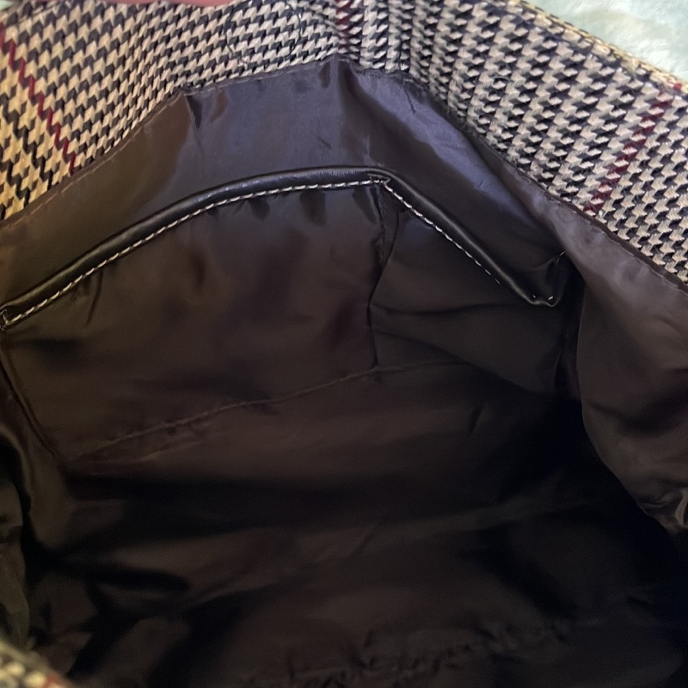 Chaps Handbag - image 6